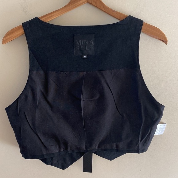 Minaself Cropped Button Vest - Picture 7 of 7